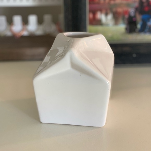 “Cream” Cream Pourer / Milk Carton / Bud Vase - Picture 3 of 5
